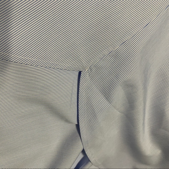NWT! H&M Blue & White Striped Button Down Shirt - Picture 10 of 11
